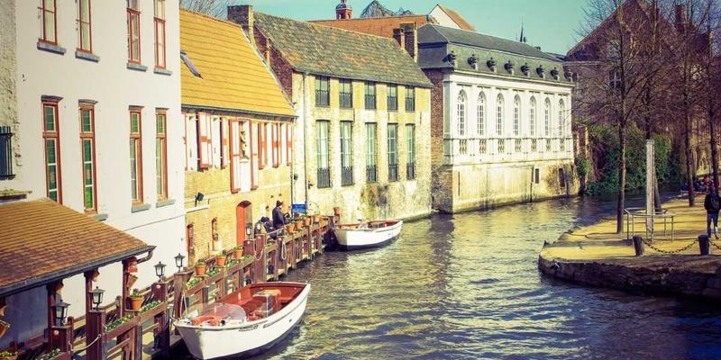 十家门店会员体系深度运营指南：从积分到社群的本地生活餐饮实战