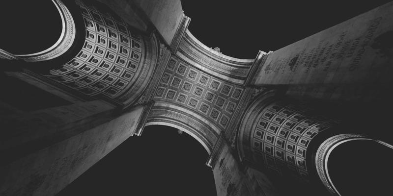 十店连锁品牌焕新指南：如何通过视觉升级打造卓越的娱乐购物体验